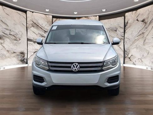 Used 2012 Volkswagen Tiguan S FWD image 19