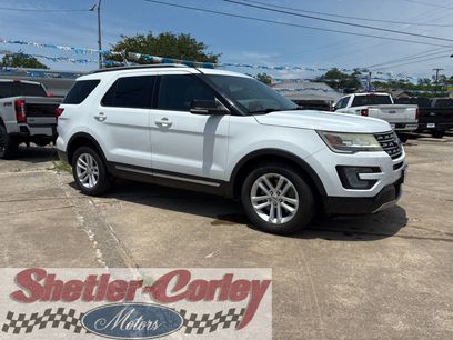 Used 2017 Ford Explorer XLT