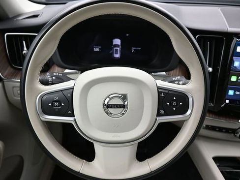 Used 2022 Volvo XC60 T8 Inscription Expression w/ Advanced Package AWD/4WD image 15