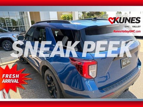 Used 2022 Ford Explorer ST w/ Equipment Group 401A AWD/4WD image 3