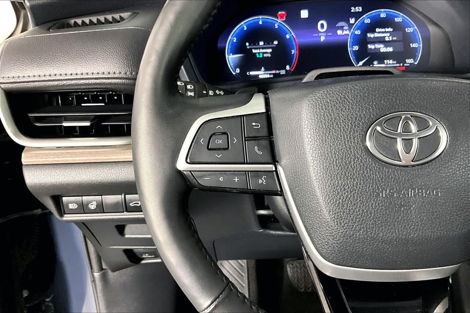 Used 2024 Toyota Grand Highlander AWD image 21