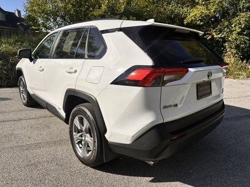 Used 2024 Toyota RAV4 XLE image 6