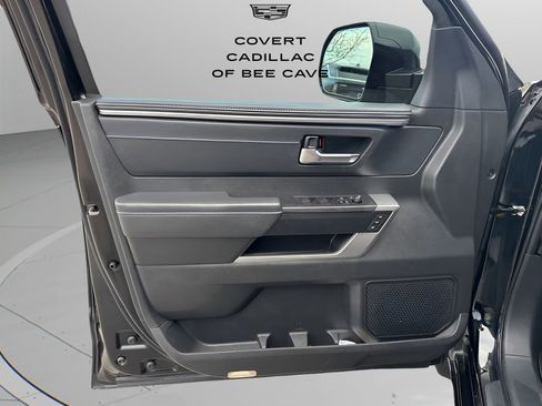 Used 2024 Toyota Sequoia Platinum image 25