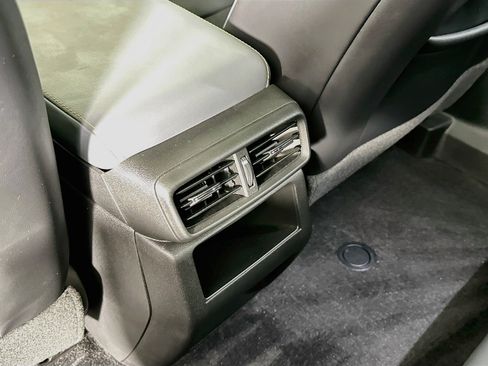 Used 2024 Honda Prologue Touring image 29