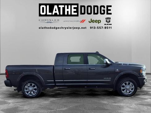 Used 2022 RAM 2500 Limited image 30