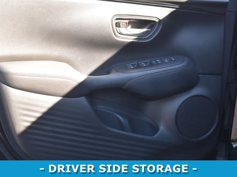 Certified 2024 Honda HR-V LX image 5