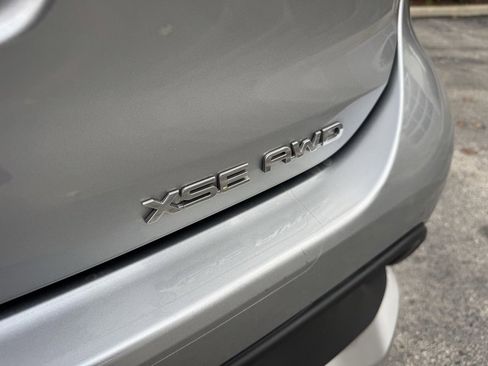 Certified 2023 Toyota Highlander XSE image 39