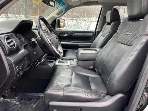 Used 2014 Toyota Tundra Platinum image 9