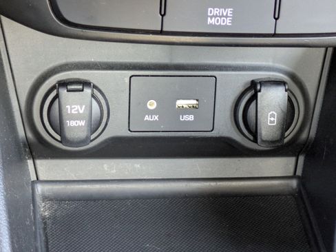 Certified 2021 Hyundai Accent SE image 22