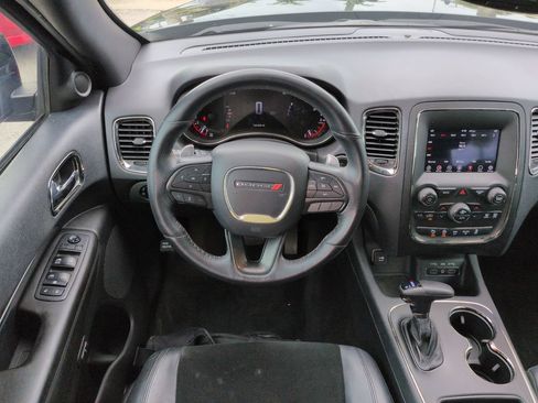 Used 2018 Dodge Durango GT RWD image 16