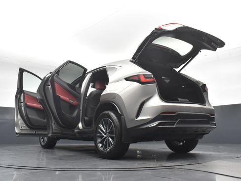 Used 2022 Lexus NX 350h AWD w/ Towing Package (2000 Lbs) image 32