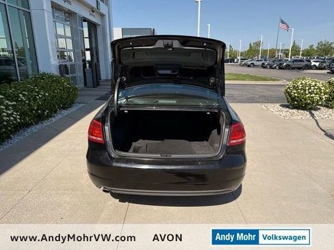 Used 2012 Volkswagen Passat 2.5 SE FWD image 8