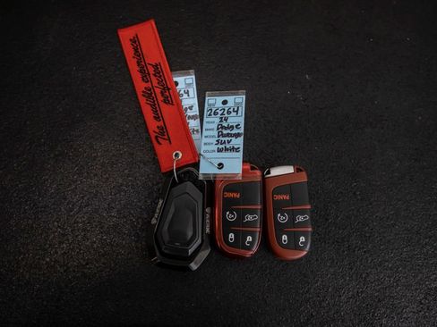 Used 2024 Dodge Durango SRT Hellcat AWD/4WD image 51
