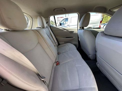 Used 2012 Nissan Leaf SL image 28