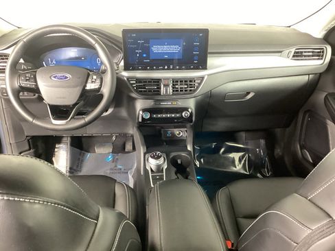 Used 2023 Ford Escape Platinum w/ Class II Trailer Tow Package AWD/4WD image 18