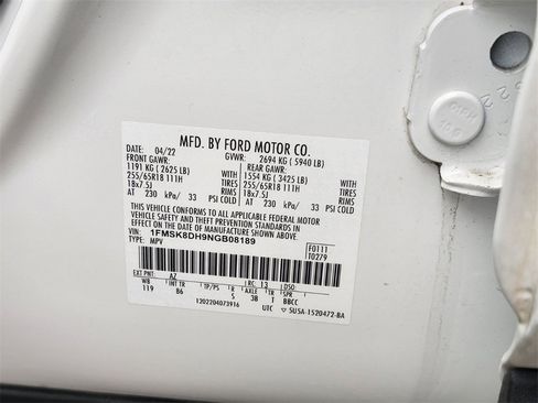 Used 2022 Ford Explorer XLT image 33