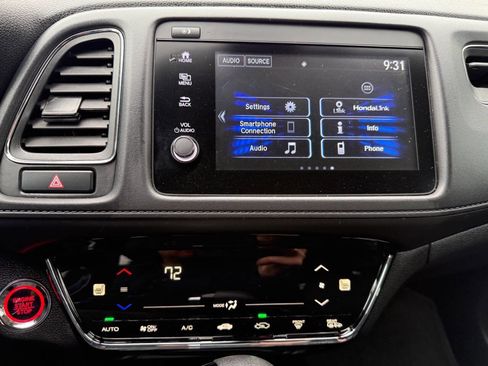 Used 2021 Honda HR-V EX image 19