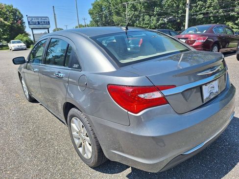Used 2013 Chrysler 200 Limited w/ Sun/Sound Group FWD image 6