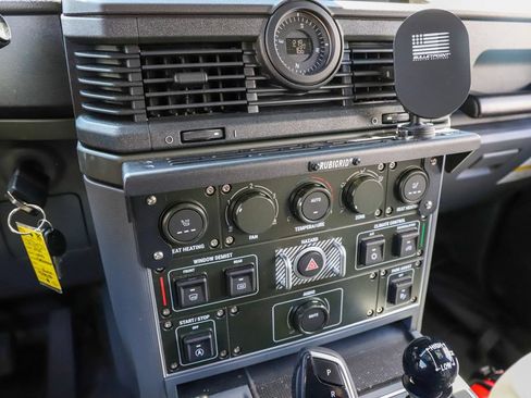 Used 2025 INEOS Grenadier AWD/4WD image 36