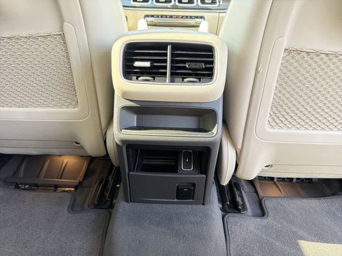 Used 2020 Mercedes-Benz GLE 350 image 19