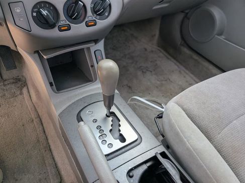 Used 2002 Nissan Altima 2.5 S FWD image 4