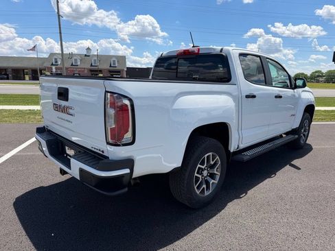 Used 2022 GMC Canyon AT4 w/ Trailering Package AWD/4WD image 5
