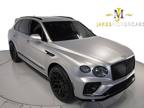 Used 2023 Bentley Bentayga Speed image 27