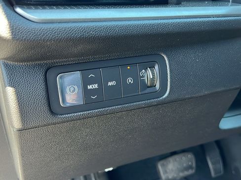 Certified 2024 Chevrolet Traverse LT AWD/4WD image 30