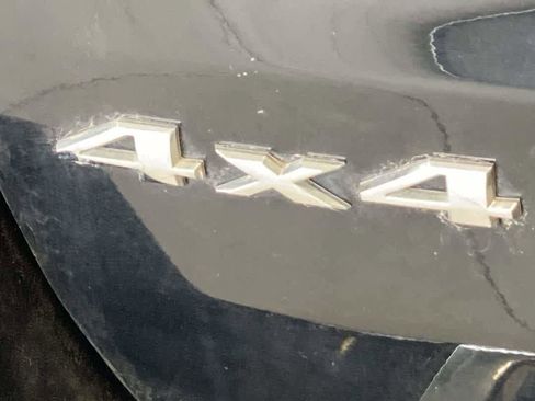 Used 2017 Jeep Grand Cherokee Overland image 11