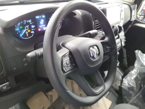 Used 2025 RAM ProMaster 1500 w/ Convenience Group image 8