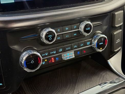 Used 2022 Ford F150 Platinum w/ Equipment Group 701A High image 19