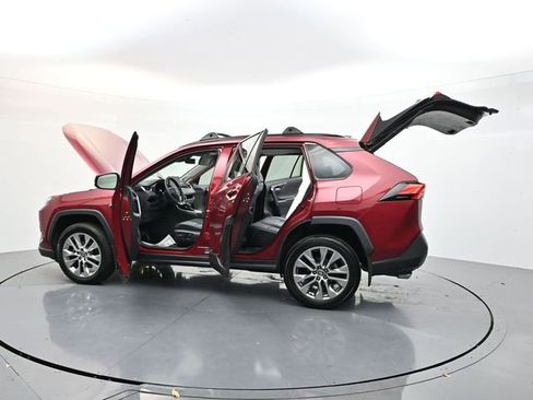 Used 2023 Toyota RAV4 Limited image 51