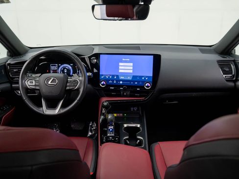 Used 2022 Lexus NX 350h AWD image 11