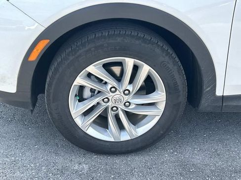 Used 2025 Buick Envista Preferred w/ Convenience I Package FWD image 10