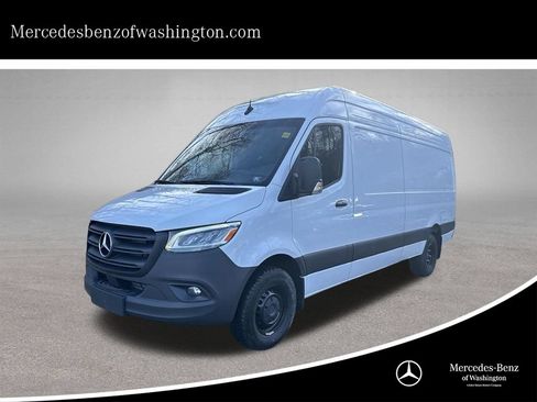 Used 2024 Mercedes-Benz Sprinter 3500 image 1