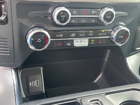 New 2025 Ford F150 Lightning XLT AWD/4WD image 11