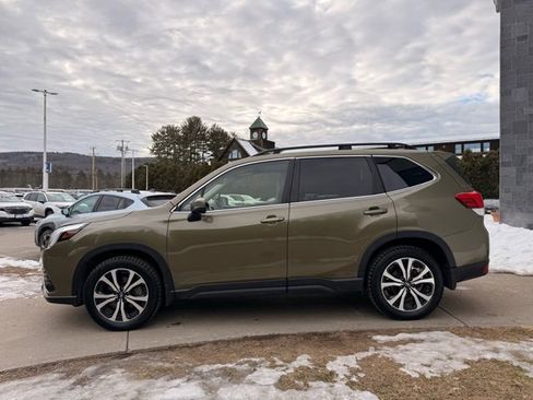 Used 2023 Subaru Forester Limited image 9