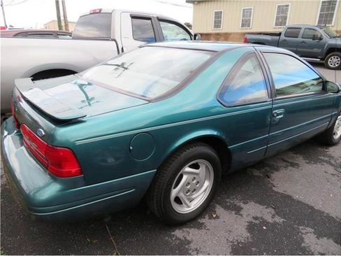 Used 1996 Ford Thunderbird LX RWD image 16