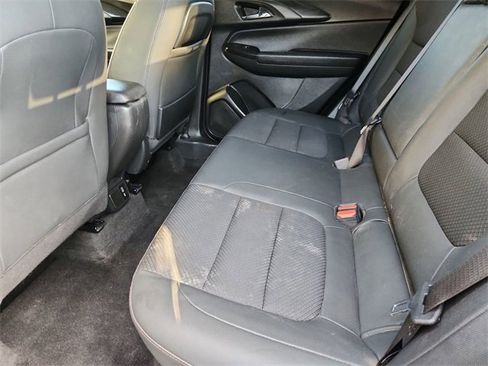 Used 2021 Chevrolet TrailBlazer RS w/ Convenience Package image 22