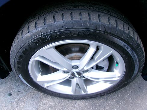 Used 2021 Audi Q3 2.0T Premium w/ Convenience Package image 8