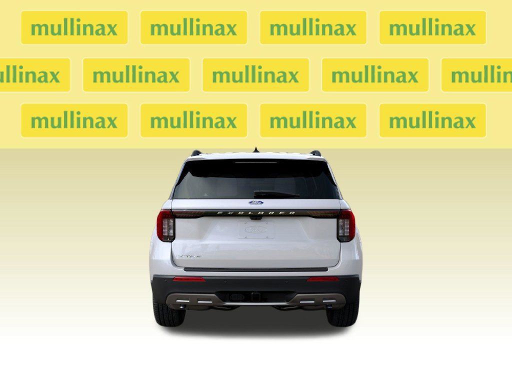 New 2027 Ford Explorer Active w/ Active Comfort Package RWD image 41