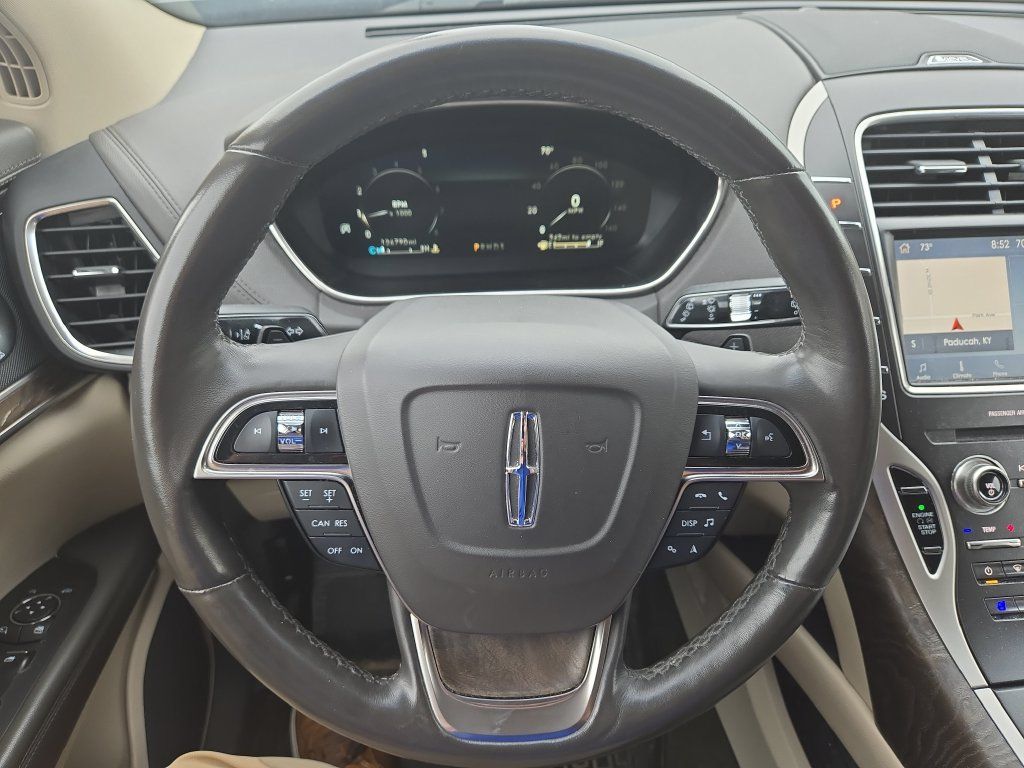 Used 2019 Lincoln Nautilus Reserve AWD/4WD image 13