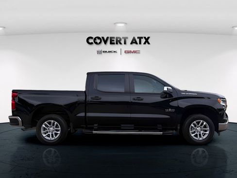 Used 2025 Chevrolet Silverado 1500 LT w/ Convenience Package II image 8