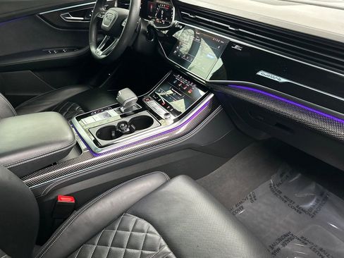 Used 2023 Audi SQ8 Prestige image 32