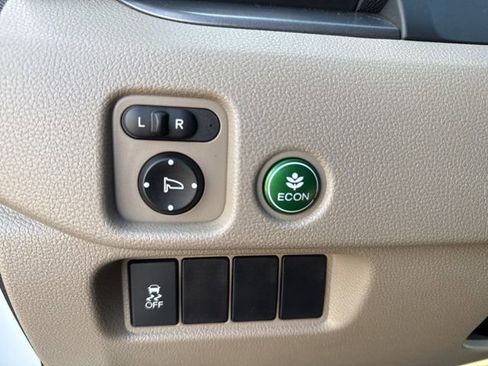 Used 2017 Honda Pilot EX-L image 31