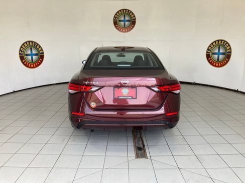 Used 2025 Nissan Sentra SV FWD image 21