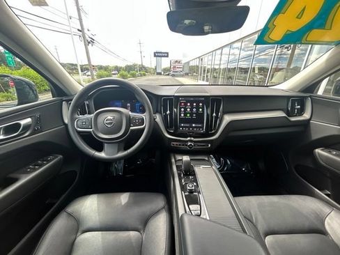 Certified 2024 Volvo XC60 B5 Core w/ Protection Package Premier AWD/4WD image 17