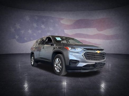Used 2019 Chevrolet Traverse LS w/ LPO, Floor Liner Package FWD image 7