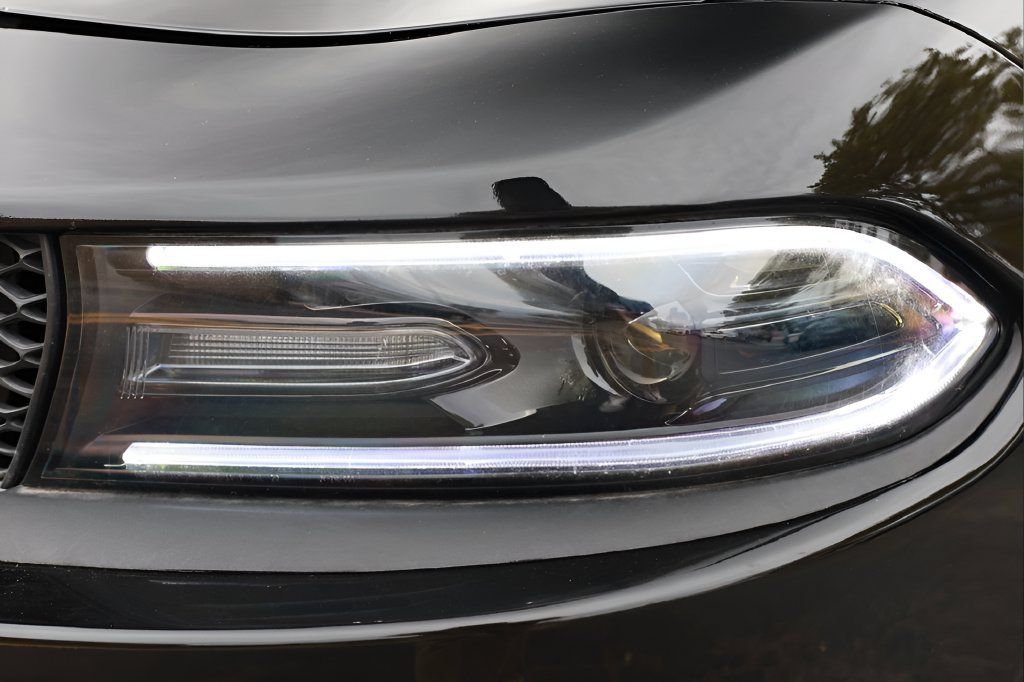 Used 2021 Dodge Charger R/T w/ Plus Group RWD image 6