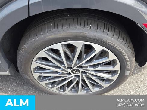 Used 2026 Hyundai Palisade Calligraphy AWD/4WD image 10